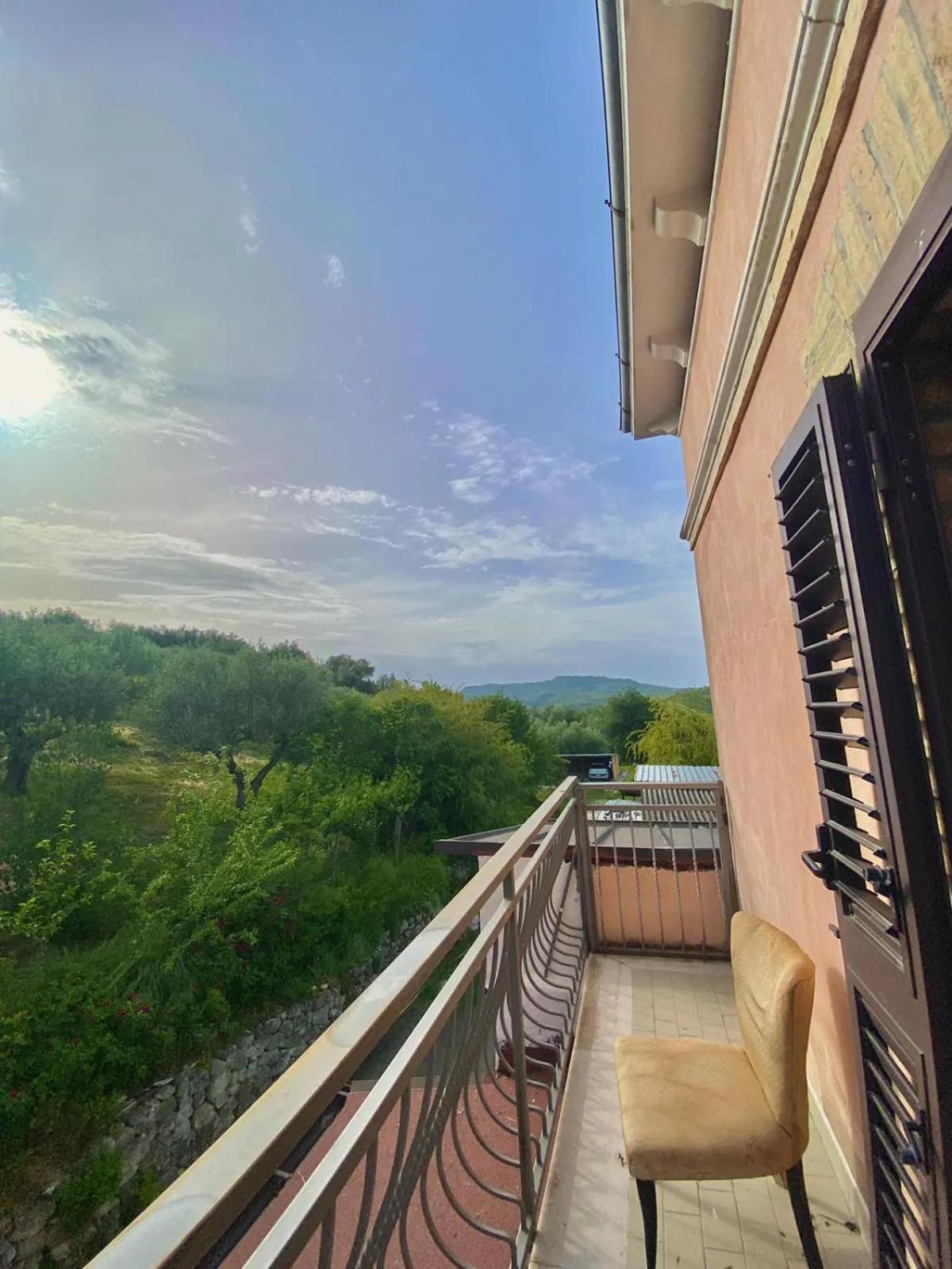 Alloggio Intero In Casa Contadina Nel Verde Ai Piedi Della Majella - Agricasa Caprafico Casoli  Exteriör bild